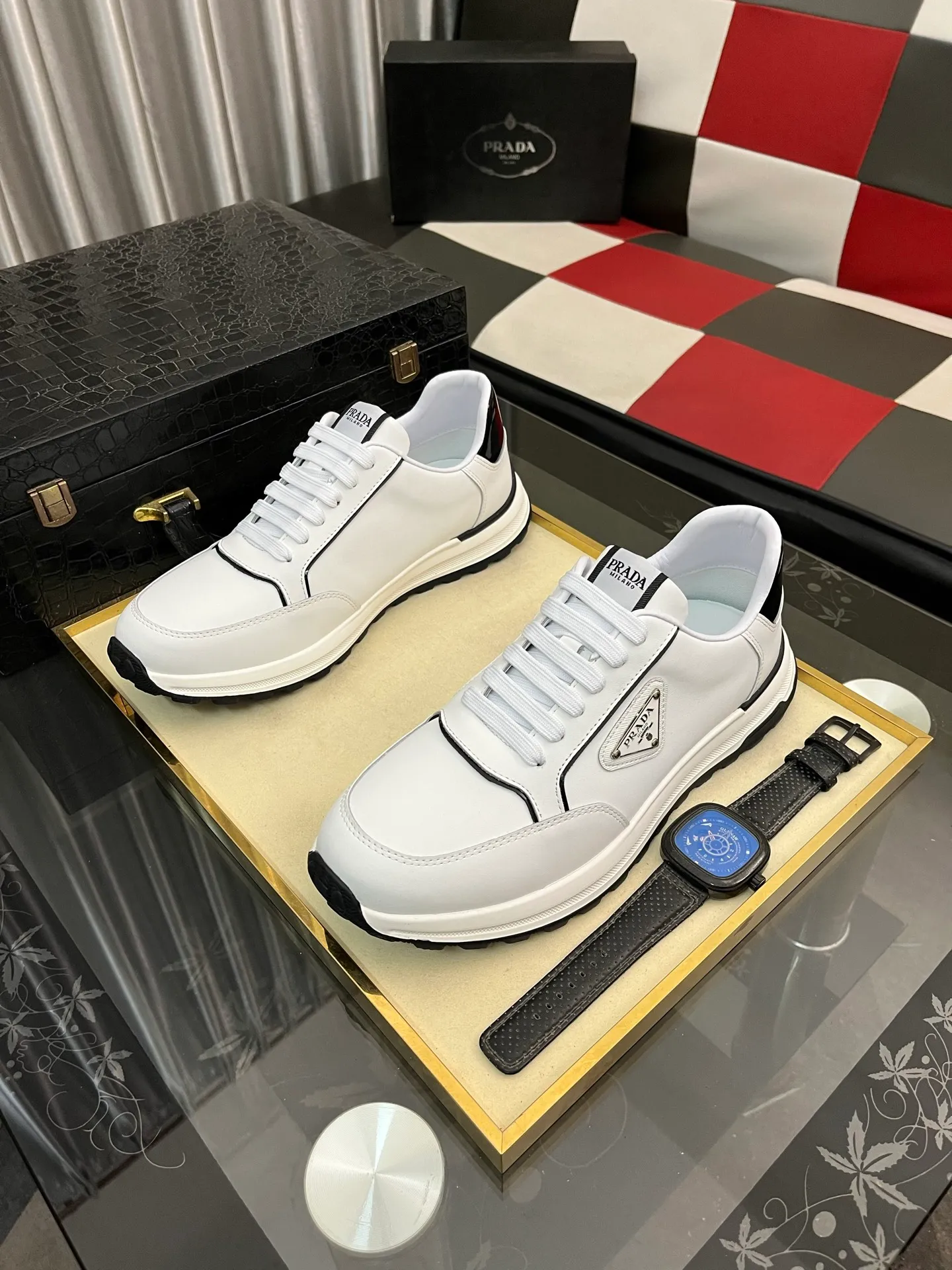 Men's shoes 💰420⌚️⌚️【PRADA】Prada casual shoes, originally developed 1:1, made of high-mercerized cowhide with imported cowhide, silk sheepskin lining, rubber outsole, comfortable and soft on the foot, size: 38-442️⃣Colors available